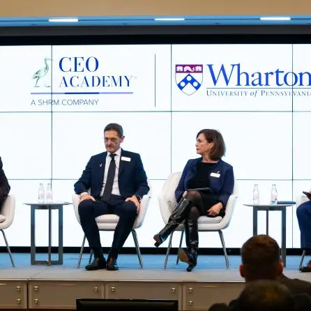 أكاديمية الرؤساء التنفيذيين العالمية تصل إلى دبي للمرة الأولى