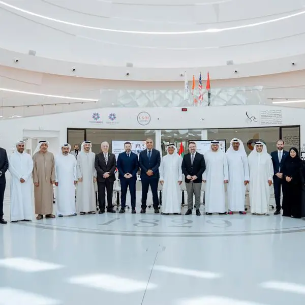 تحت شعار فخورين بالإمارات عقد مركز باحثي الإمارات اجتماعه السنوي السادس