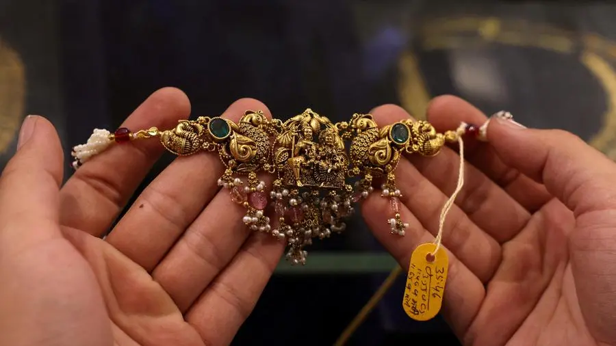 Gold discounts in India deepen as volatility hurts demand; purchases in China steady