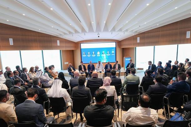 Dubai Chamber of Commerce, Mashreq hold open dialogue with private sector