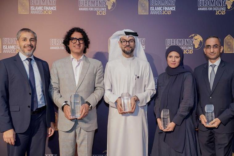 Emirates Islamic Crowned Best in Islamic Finance by Euromoney – A Testament to Regional Leadership