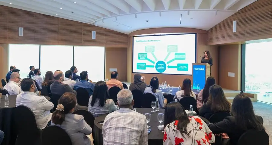 غرف دبي تنظم 4 ورش عمل لتوعية بقوانين منظومة الأعمال بمشاركة 170 من ممثلي القطاع الخاص