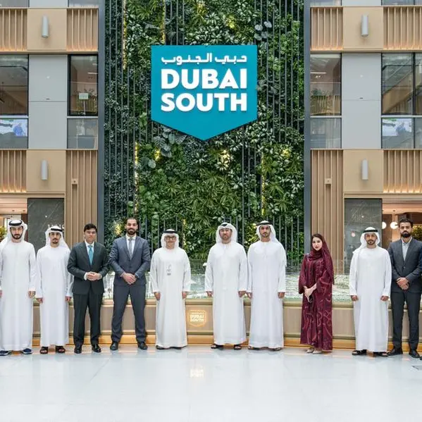 دبي الجنوب تستقبل وفداً من \"أراضي دبي\" لتعزيز التكامل المؤسسي والاطلاع على مستجدات مشاريعها