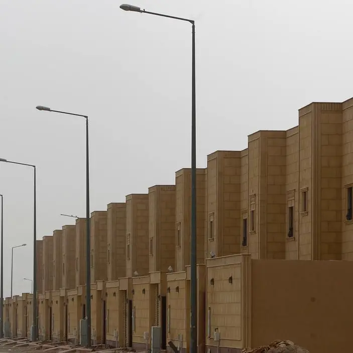 وزير: ملكية المنازل في السعودية تنمو 6-7% سنوياً