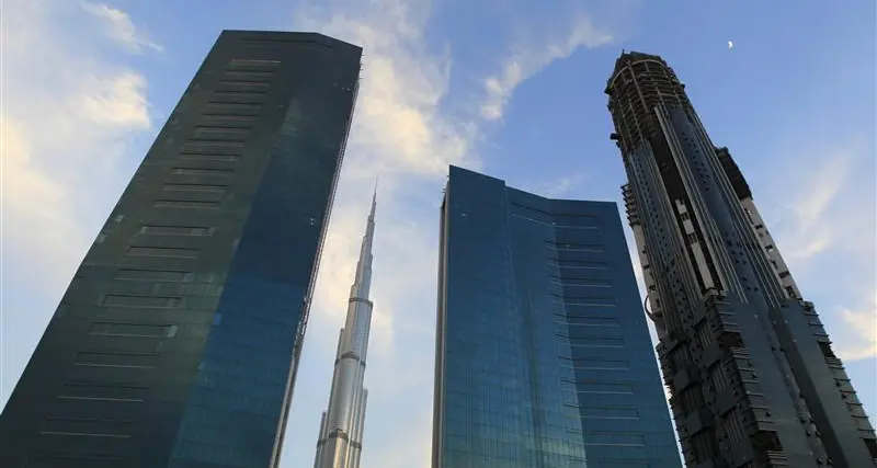 إنفوجرافك: عقارات دبي تتفوق على أبوظبي خلال النصف الأول