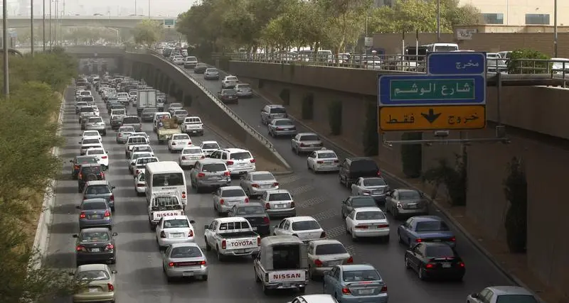 46 % من سيارات الأجرة في السعودية تراخيصها منتهية