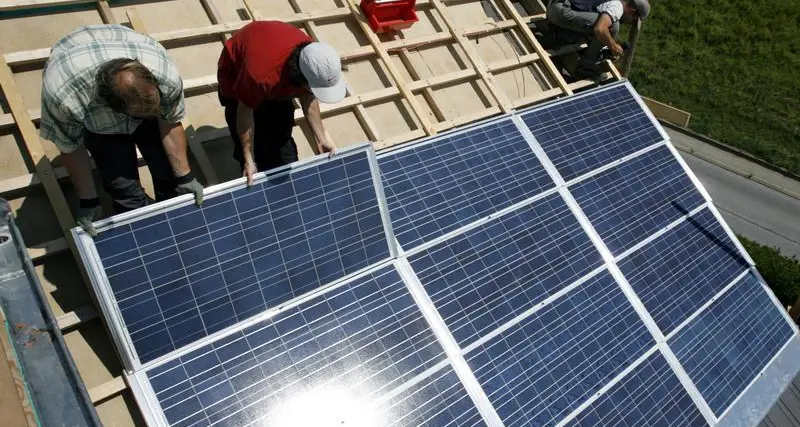 «مصدر» تنجز 50% من شبكة الطاقة الشمسية في موريتانيا