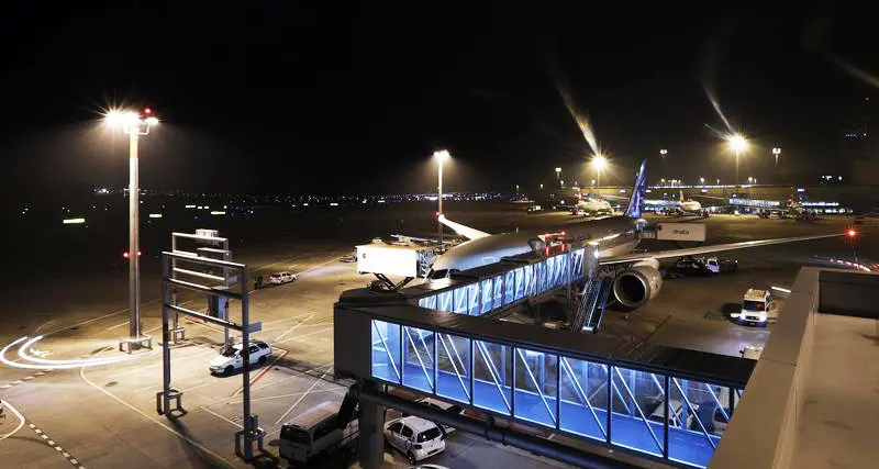 الباكر: 60 مليون مسافر طاقة مطار حمد بحلول 2021