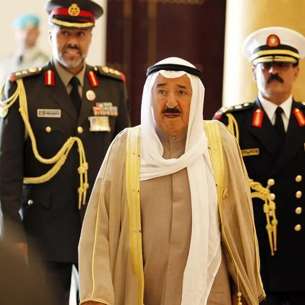 الإمارات تهدي الكويت أكبر رسمة في العالم لصباح الأحمد