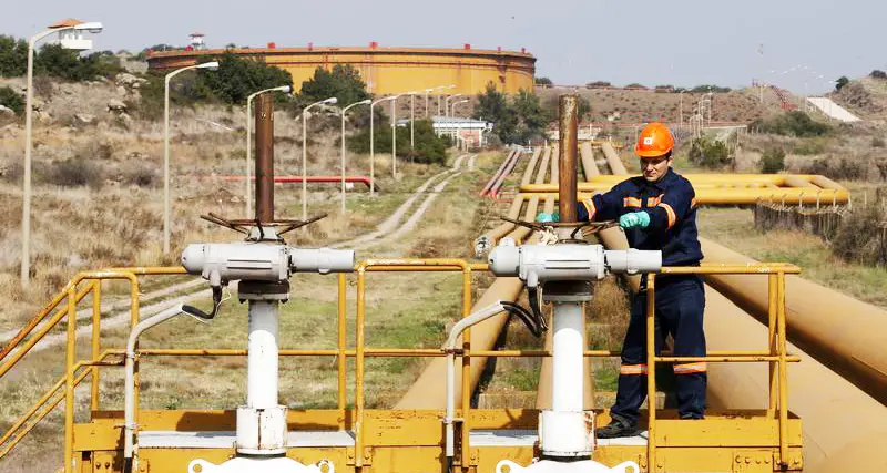 العراق ينوي رفع تدفقات النفط في خط أنابيب تركيا إلى 150 ألف ب/ي الأسبوع المقبل