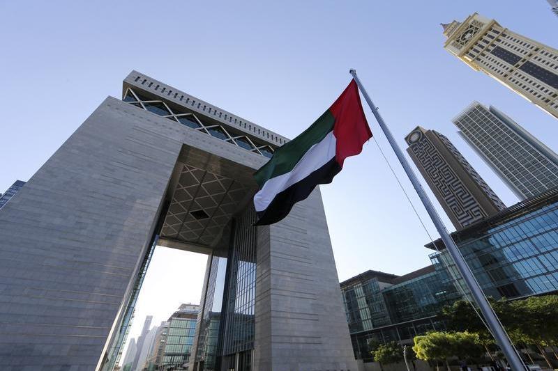 الإمارات تشهد زخماً متزايداً في كافة القطاعات الاقتصادية: بن دق