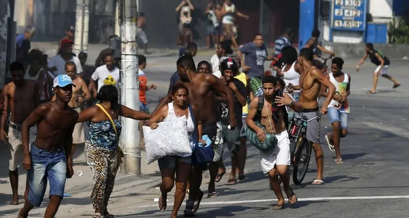 اشتباكات مسلحة بأحد أحياء ريو دى جانيرو قبل بدء دورة الألعاب الأولمبية