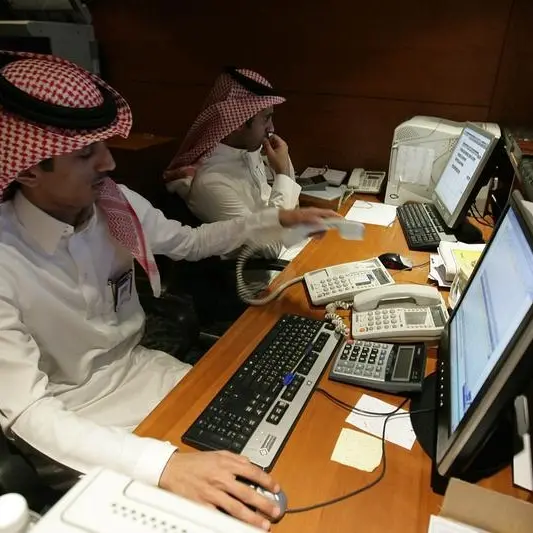 Mideast Stocks: Saudi bourse tracks oil prices lower, Egypt extends losses