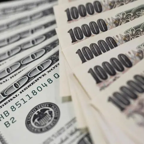 Yen set for biggest weekly gain in 16 months; dollar awaits US jobs data