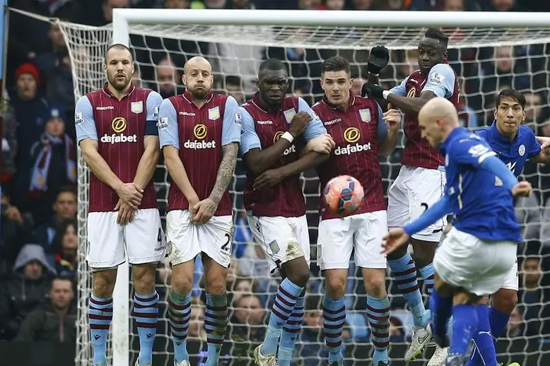 Reuters Images/Darren Staples 