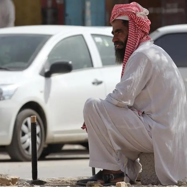 بدء حظر العمل تحت أشعة الشمس في منشآت القطاع الخاص بالسعودية السبت المقبل