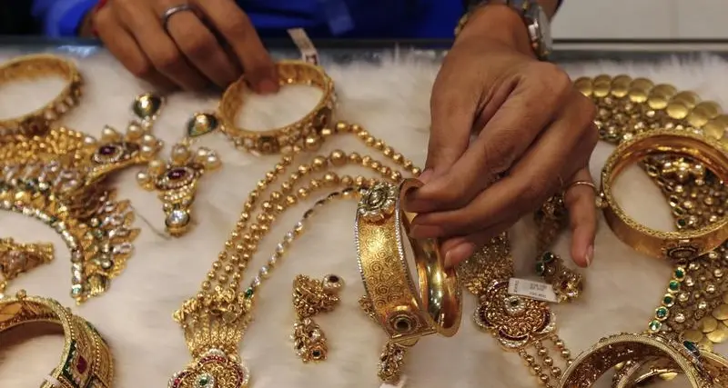 تراجع أسعار الذهب العالمية ينعش آمال التجار السعوديين في زيادة المبيعات