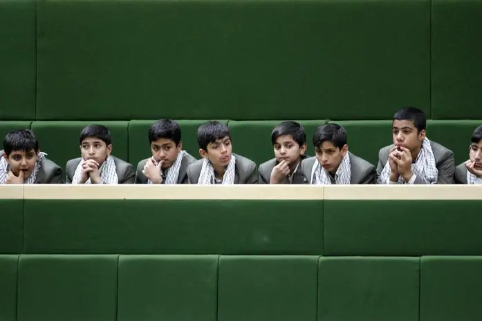 Reuters Images/Morteza Nikoubazl 