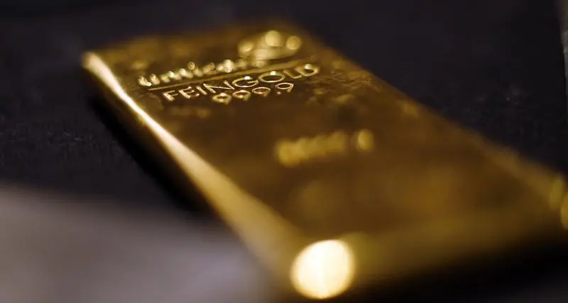 أكبر مكاسب شهرية للذهب بـ 8% تدفعه إلى 1341 دولاراً