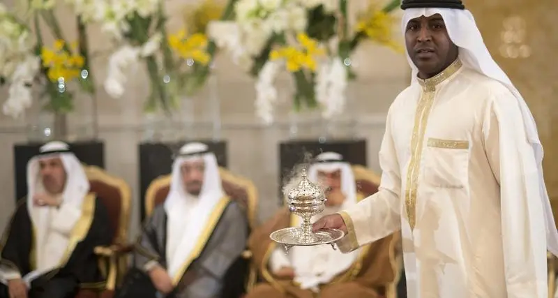 إلغاء منحة الـ 2000 للمتزوجين أبريل المقبل