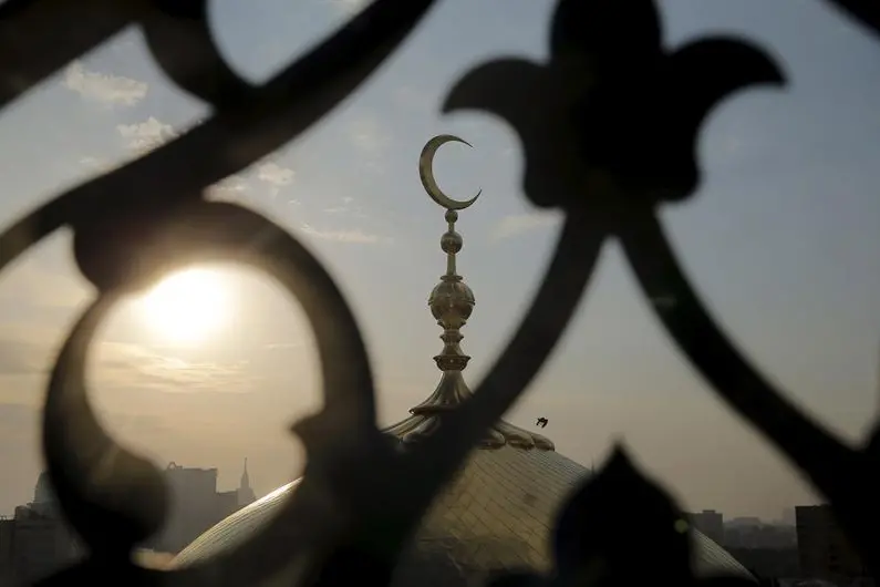 The sun rises against Moscow\\'s new grand mosque during celebrations for Eid al-Adha (Kurban Bairam) in Moscow, Russia, September 24, 2015. \\r\\n REUTERS/Maxim Shemetov - RTX1SADX\\r\\n\\r\\nImage used for illustrative purposes , Reuters Images/Maxim Shemetov - RTX1SADX