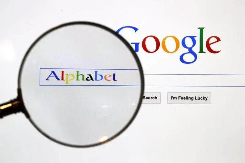 UPDATE 3-Alphabet's Google beats Oracle in U.S. Android trial
