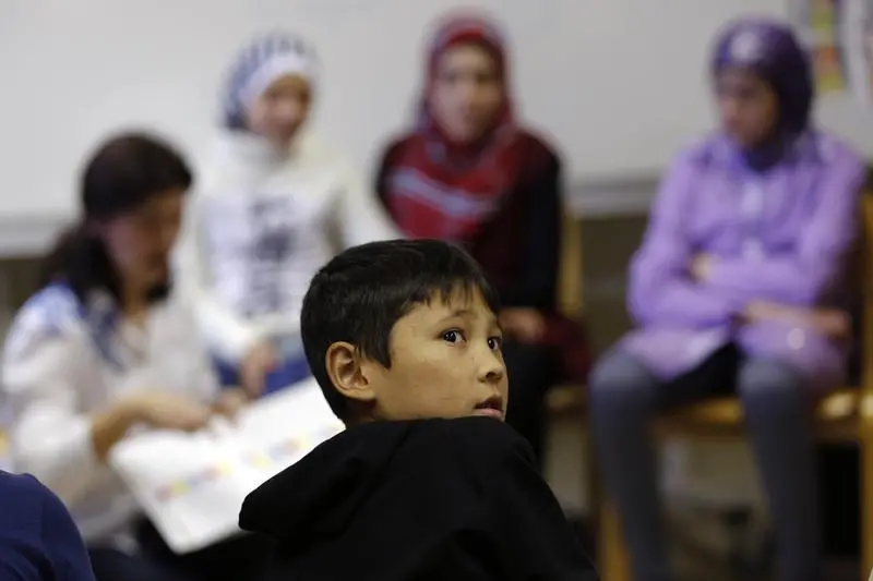 استعدادات لافتتاح مدرسة البحرين للاجئين السوريين بالأردن