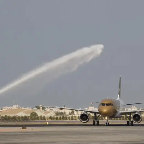 الشركة ستحول مطار البحرين لنقطة تزود الطائرات العالمية بالوقود