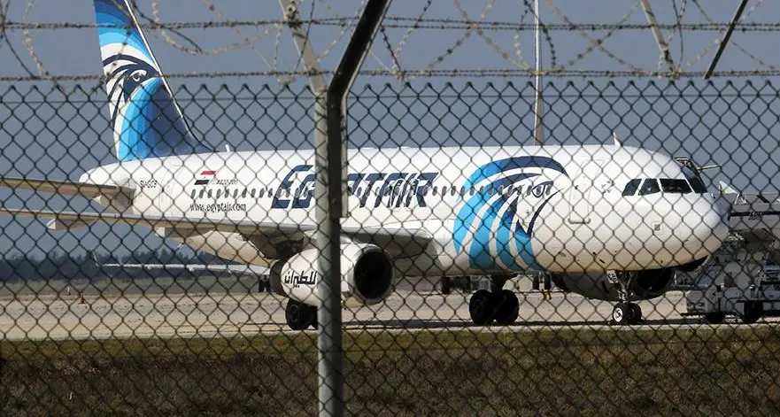 نجاح جهود إصلاح مسجل بيانات طائرة مصر للطيران المنكوبة