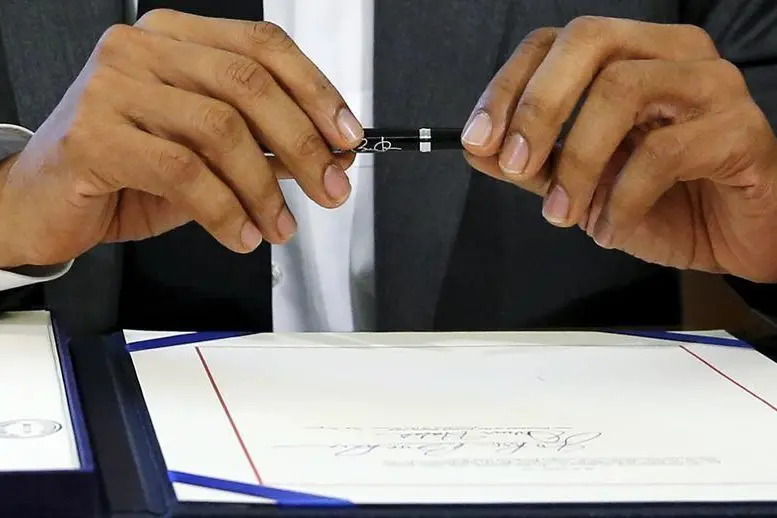 Reuters Images/Jonathan Ernst - RTX1MLCR