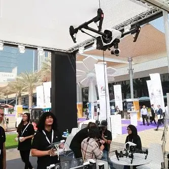تدشين أول كرة جغرافية ذكية تفاعلية في الإمارات