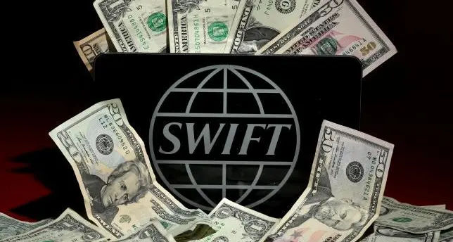 SPECIAL REPORT-Cyber thieves exploit banks' faith in SWIFT transfer network