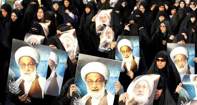 البحرين تحاكم الزعيم الروحي للشيعة بالمملكة بتهمة غسل أموال