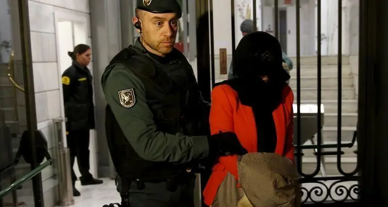 الحرس المدني الإسباني يعتقل مغربيًا وبحوزته كمية كبيرة من المخدرات