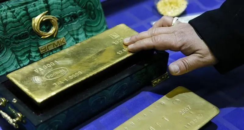 روسيا وقازاخستان تزيدان حيازات الذهب في مايو وتركيا تقلص حيازاتها