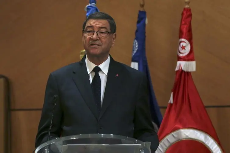 البرلمان التونسي يتجه لعزل رئيس الوزراء من منصبه الأسبوع المقبل