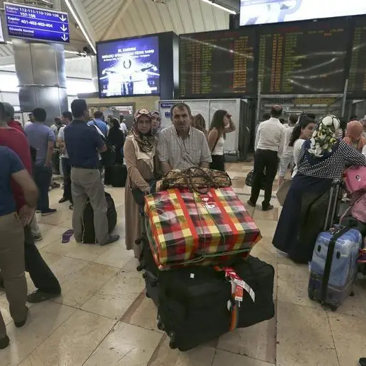 مسؤول تركي: الوضع آمن والمطارات تستقبل المسافرين
