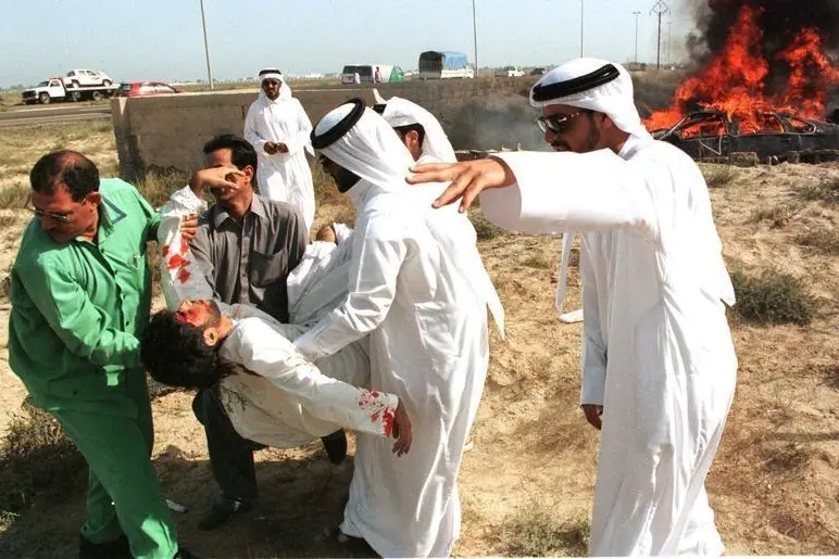 7 وفيات و 13 مصابا في حادث مروري بشارع الإمارات