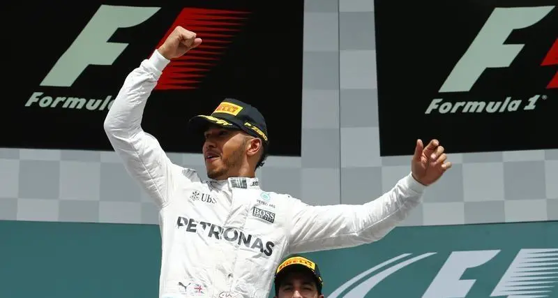 Motor racing-Hamilton powers to victory in German Grand Prix