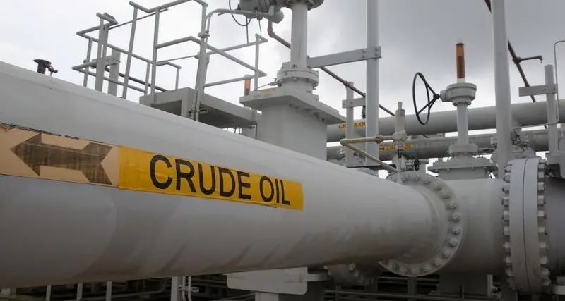 مقدمة 1-النفط يلتقط الأنفاس بعد خسارة 10% في اسبوع ومخاوف المعروض مستمرة
