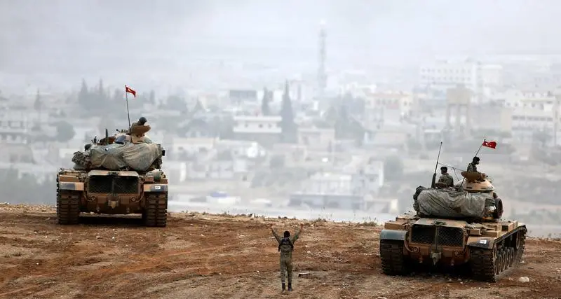 بدء عملية للجيش التركي والتحالف لطرد الدولة الإسلامية من بلدة سورية