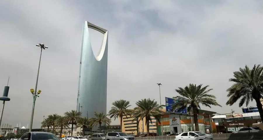 الأجانب يستحوذون على 60.3 ألف وظيفة حكومية في السعودية