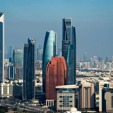 «جيه إل إل» ترسم ملامح سوق العقارات في الإمارات 2019