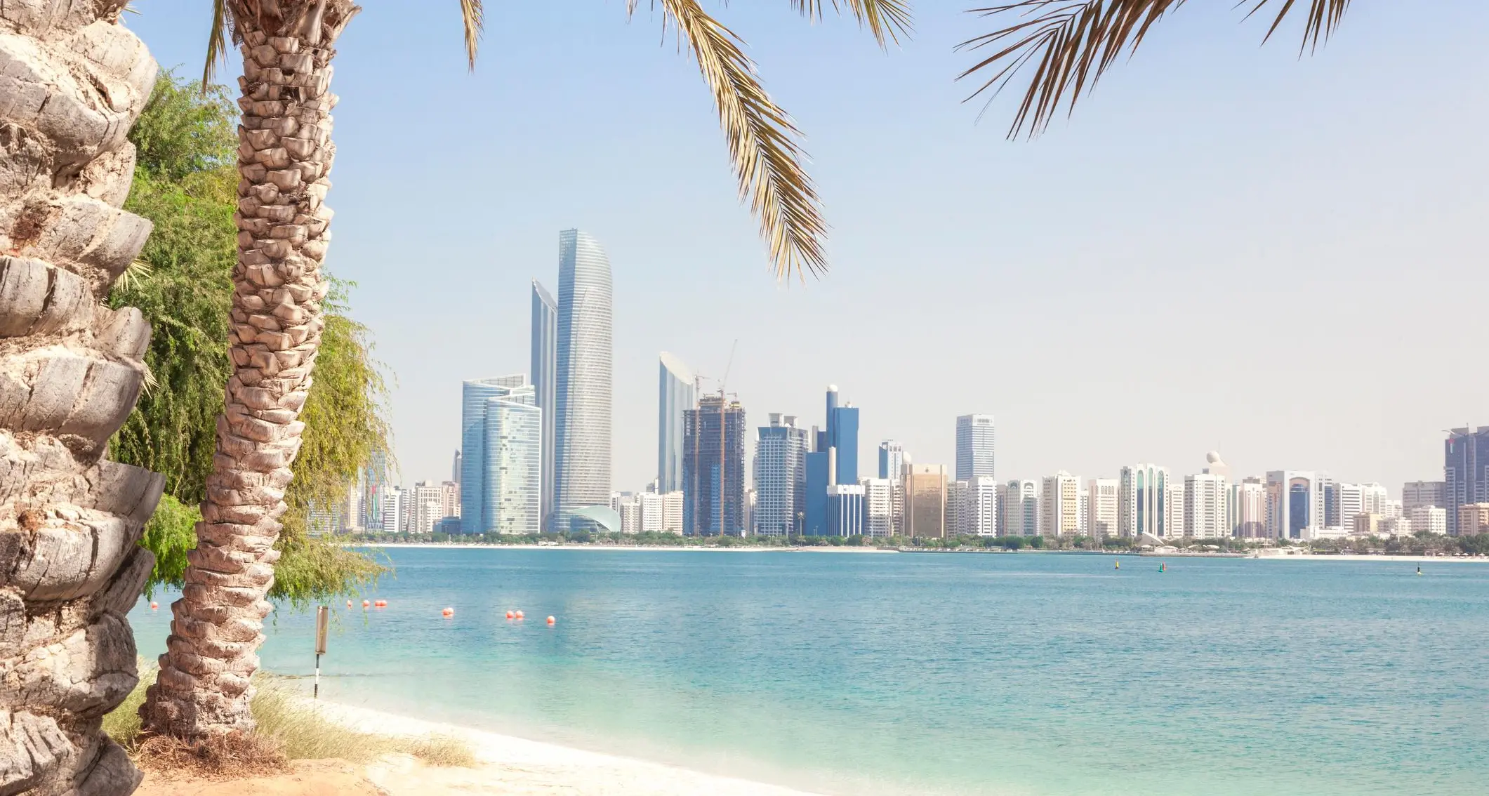 توقيع اتفاقية حساب ضمان «ريفييرا الإمارات» بـ 15 مليار درهم