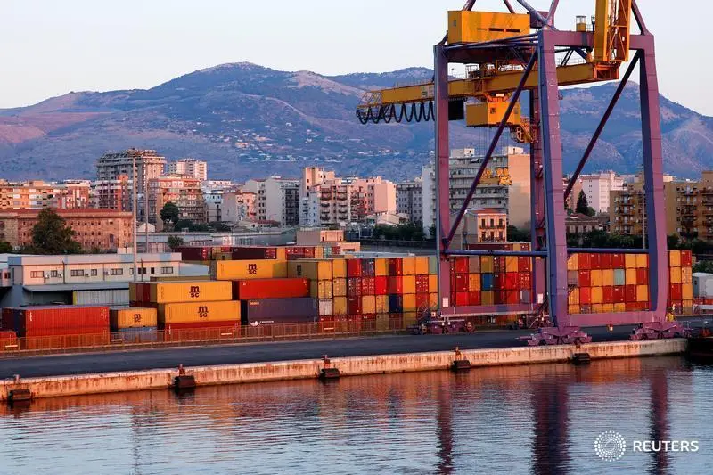 Reuters Images/Tony Gentile