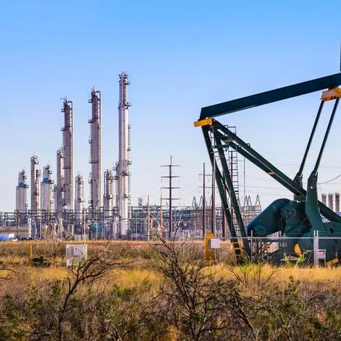 مستشار سعودي للطاقة: سوق النفط ستتوازن جيدا على الأرجح في 2019