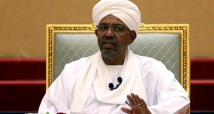 مصدر قضائي لرويترز: النيابة العامة السودانية تحقق مع البشير في غسل أموال