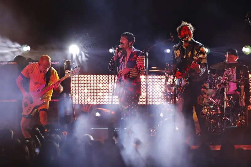 Reuters Images/Mike Blake 