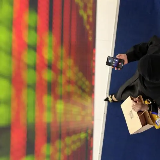 Mideast Stocks: Most Gulf markets fall after US economy data
