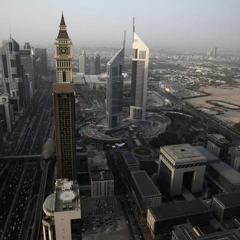 الإمارات تعلن عن القطاعات التي سيسمح للأجانب بالتملك بنسبة 100% فيها